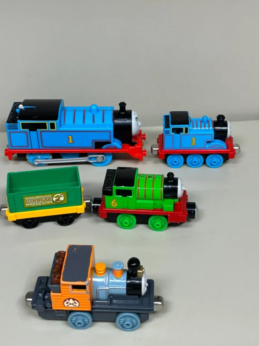 Thomas & Friends Toy Train Lot of 5 Thomas Percy Ferdinand Giraffe Cargo Car